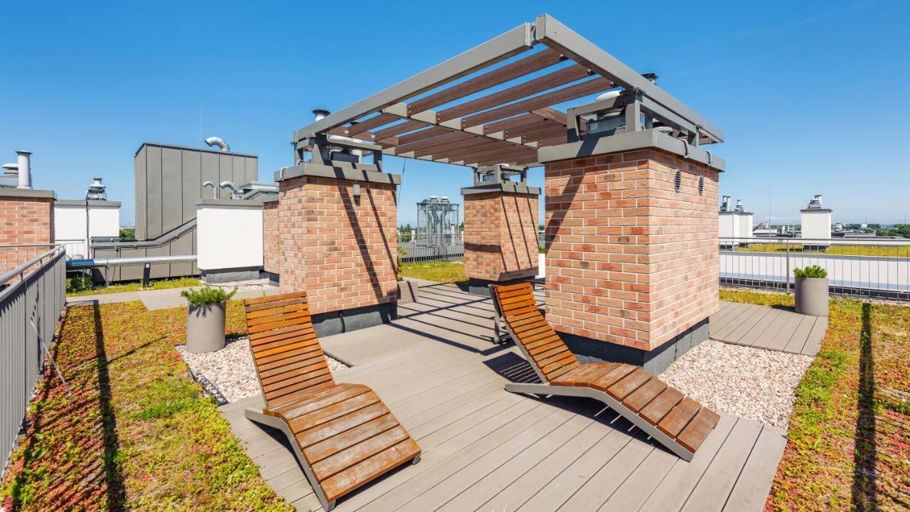 Garden Gates Apartments By Sun & Snow With Roof Terrace กดัญสก์ ภายนอก รูปภาพ