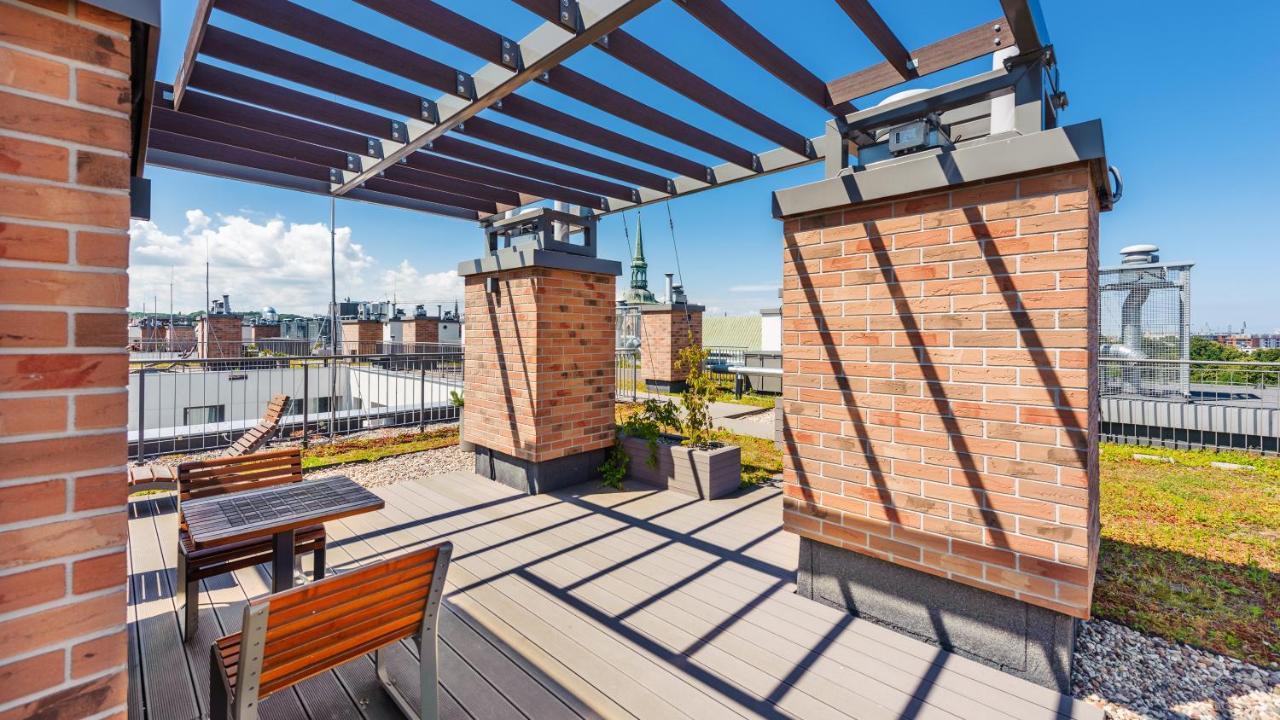 Garden Gates Apartments By Sun & Snow With Roof Terrace กดัญสก์ ภายนอก รูปภาพ